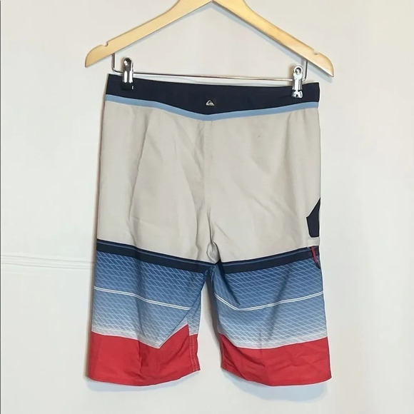 Quiksilver | high line board shorts 11” surf swim - Picture 4 of 8